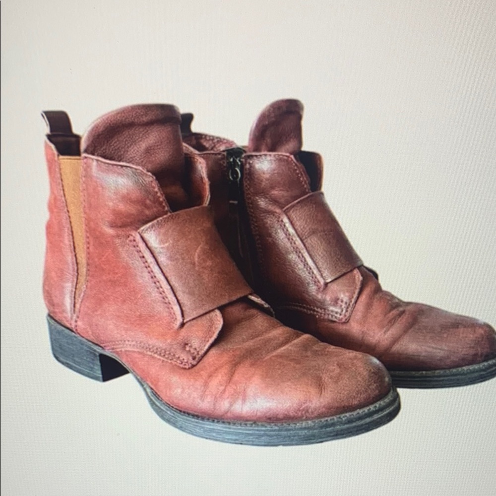 Women's Brown Ankle Boots